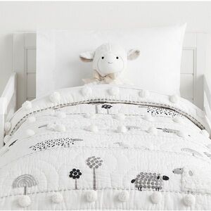 POTTERY BARN BABY TODDLER SHELBY SHEEP QUILT NWT